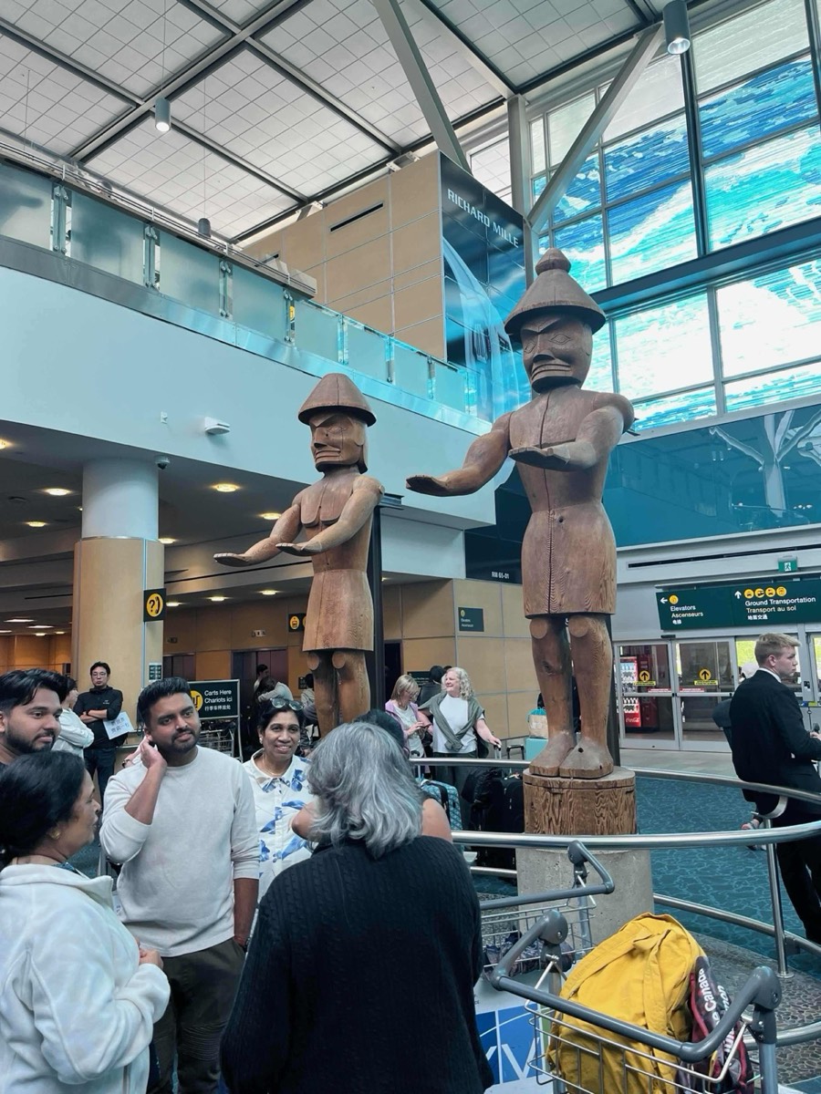 バンクーバー空港のスカイトレイン駅