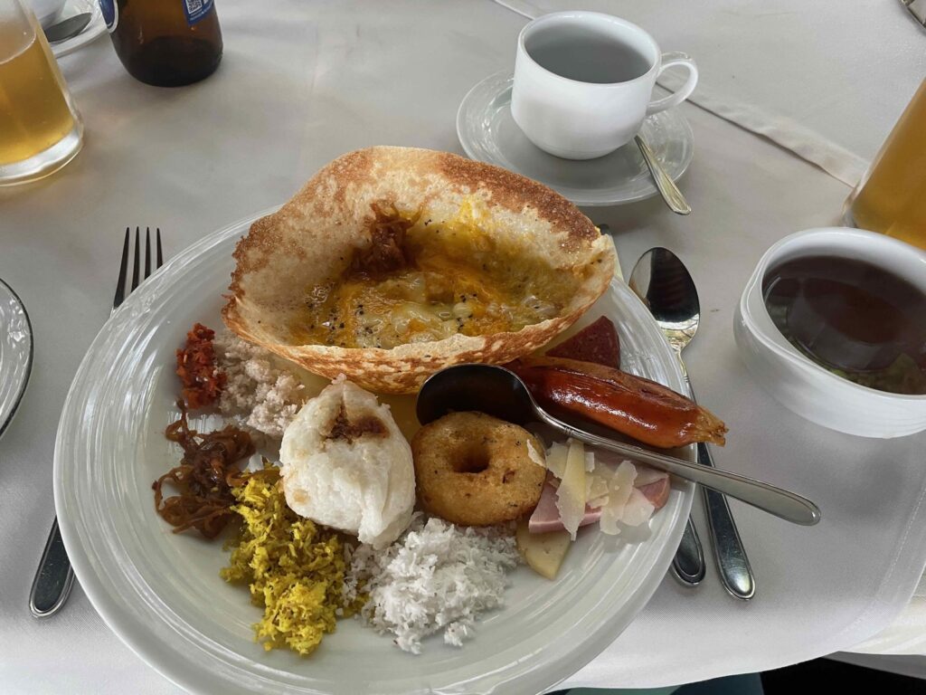 ヘリタンス・カンダラマの朝食ビュッフェ